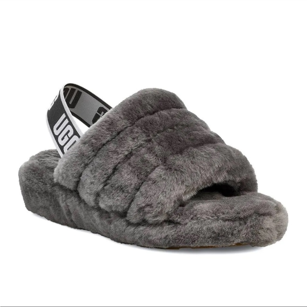 New UGG Fluff Yeah Slide in Charcoal Grey 🩶